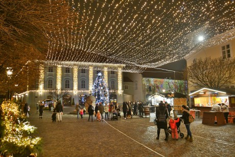 Karácsonyi csodák Székesfehérváron - fények, ízek, lélekmelengető pillanatok